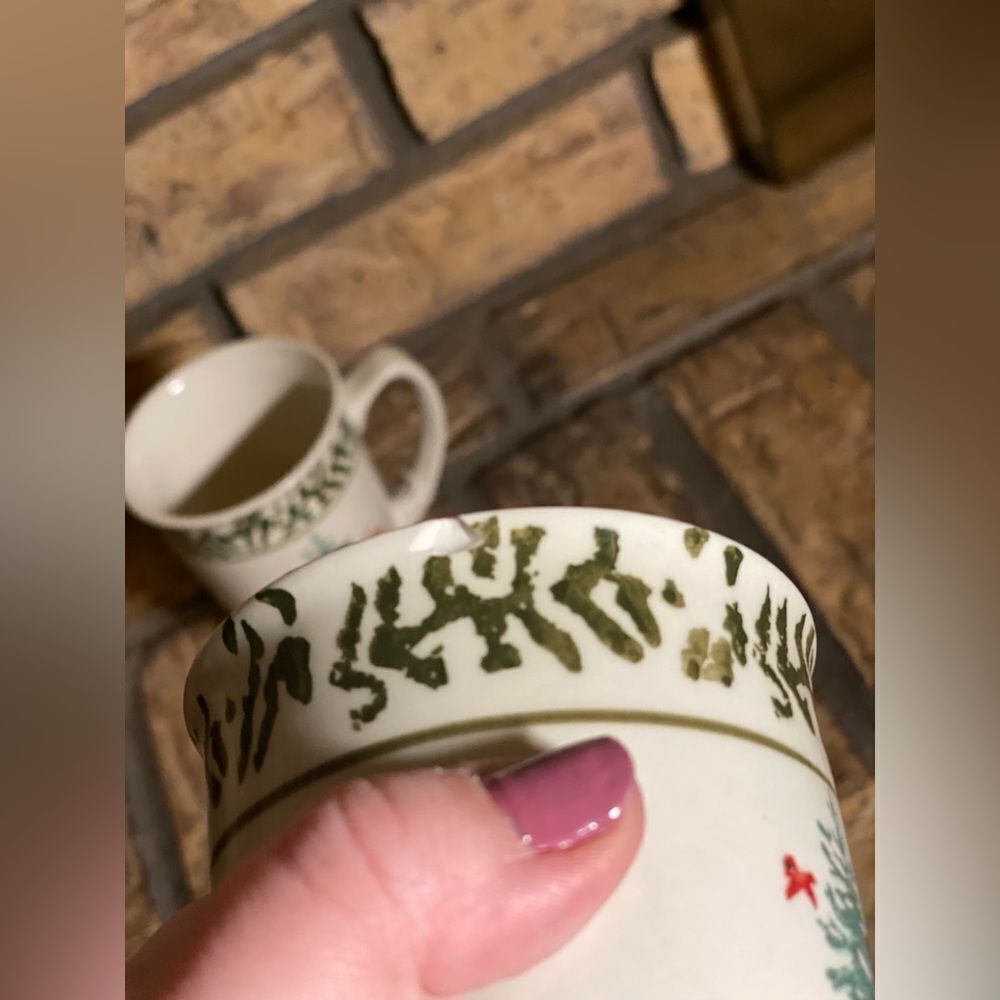 Vintage winter coffee cups 2 - Picture 2 of 5